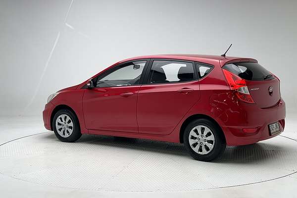 2015 Hyundai Accent Active RB2