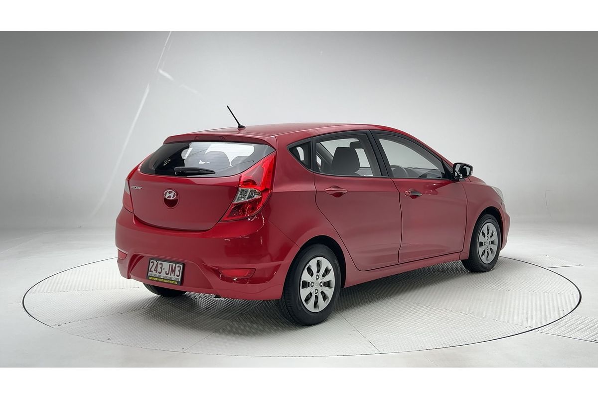 2015 Hyundai Accent Active RB2