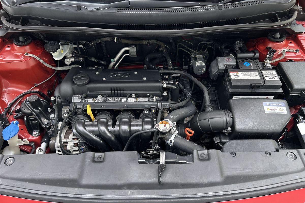 2015 Hyundai Accent Active RB2
