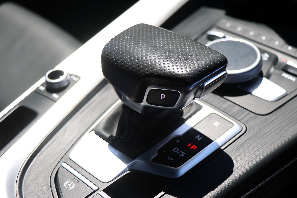 2018 Audi A5 sport F5