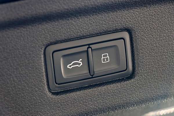 2018 Audi A5 sport F5