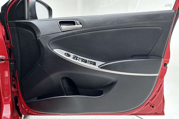 2015 Hyundai Accent Active RB2