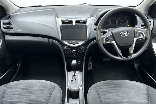 2015 Hyundai Accent Active RB2