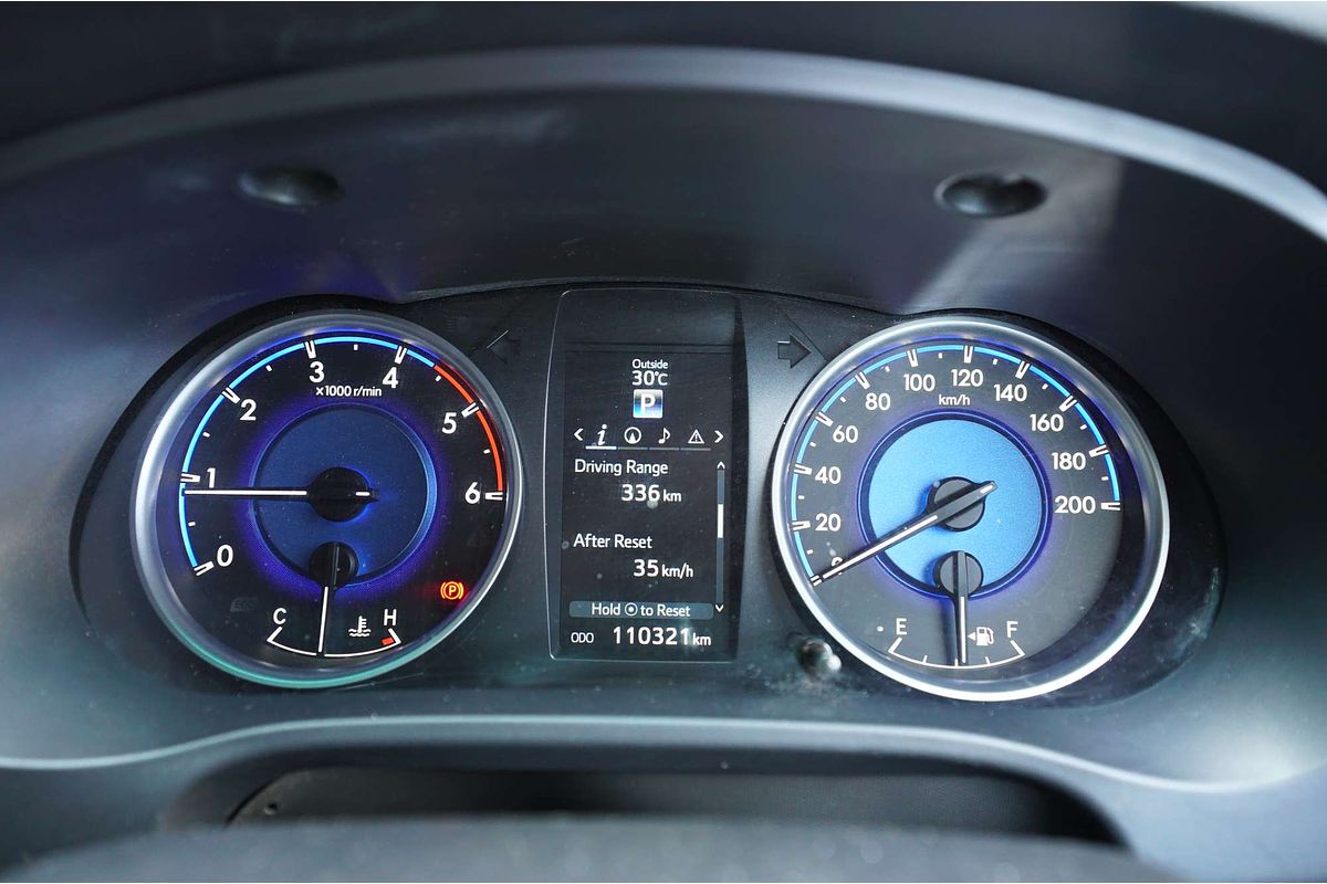 2018 Toyota Hilux SR5 GUN126R