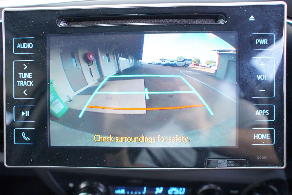 2018 Toyota Hilux SR5 GUN126R