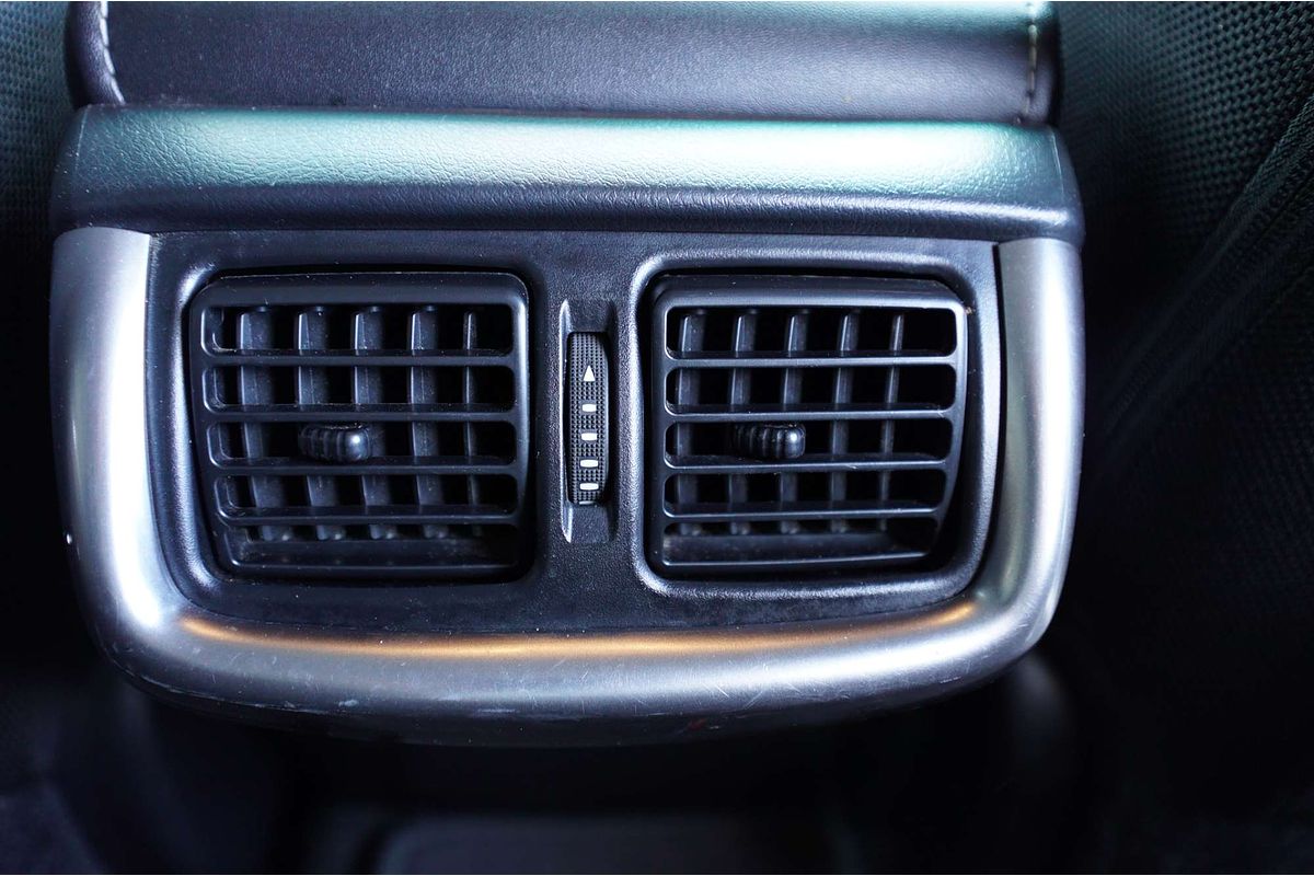 2018 Toyota Hilux SR5 GUN126R