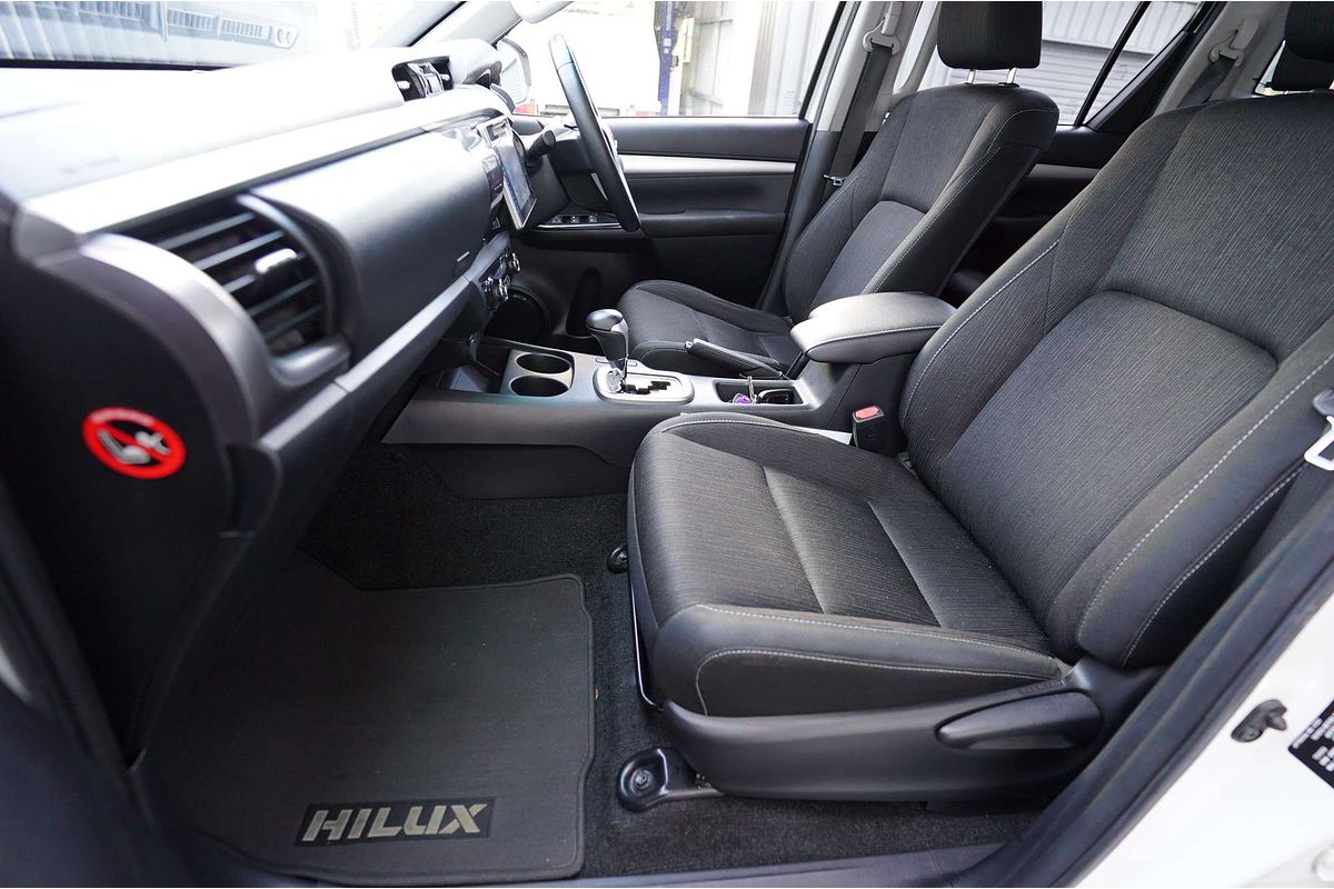 2018 Toyota Hilux SR5 GUN126R