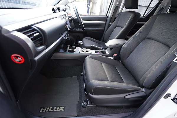 2018 Toyota Hilux SR5 GUN126R