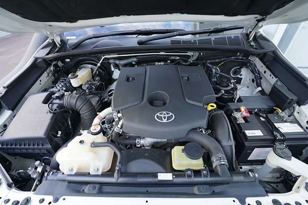 2018 Toyota Hilux SR5 GUN126R