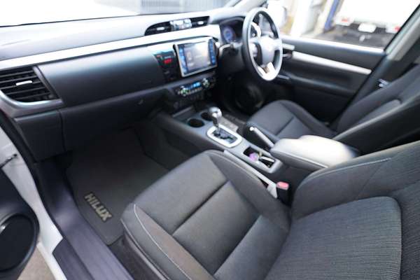 2018 Toyota Hilux SR5 GUN126R