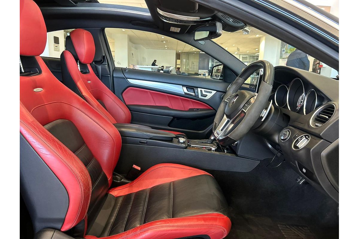 2012 Mercedes-Benz C-Class C63 AMG Performance Package C204