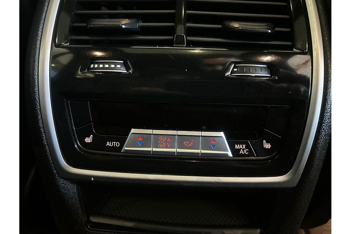 2021 BMW X5 M50i G05