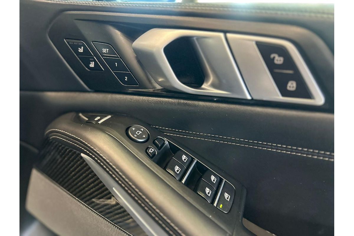 2021 BMW X5 M50i G05