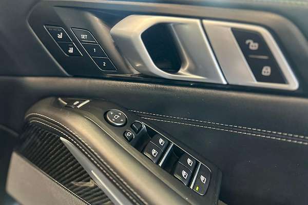 2021 BMW X5 M50i G05