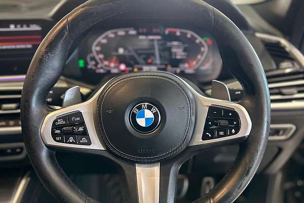 2020 BMW X6 M50i G06