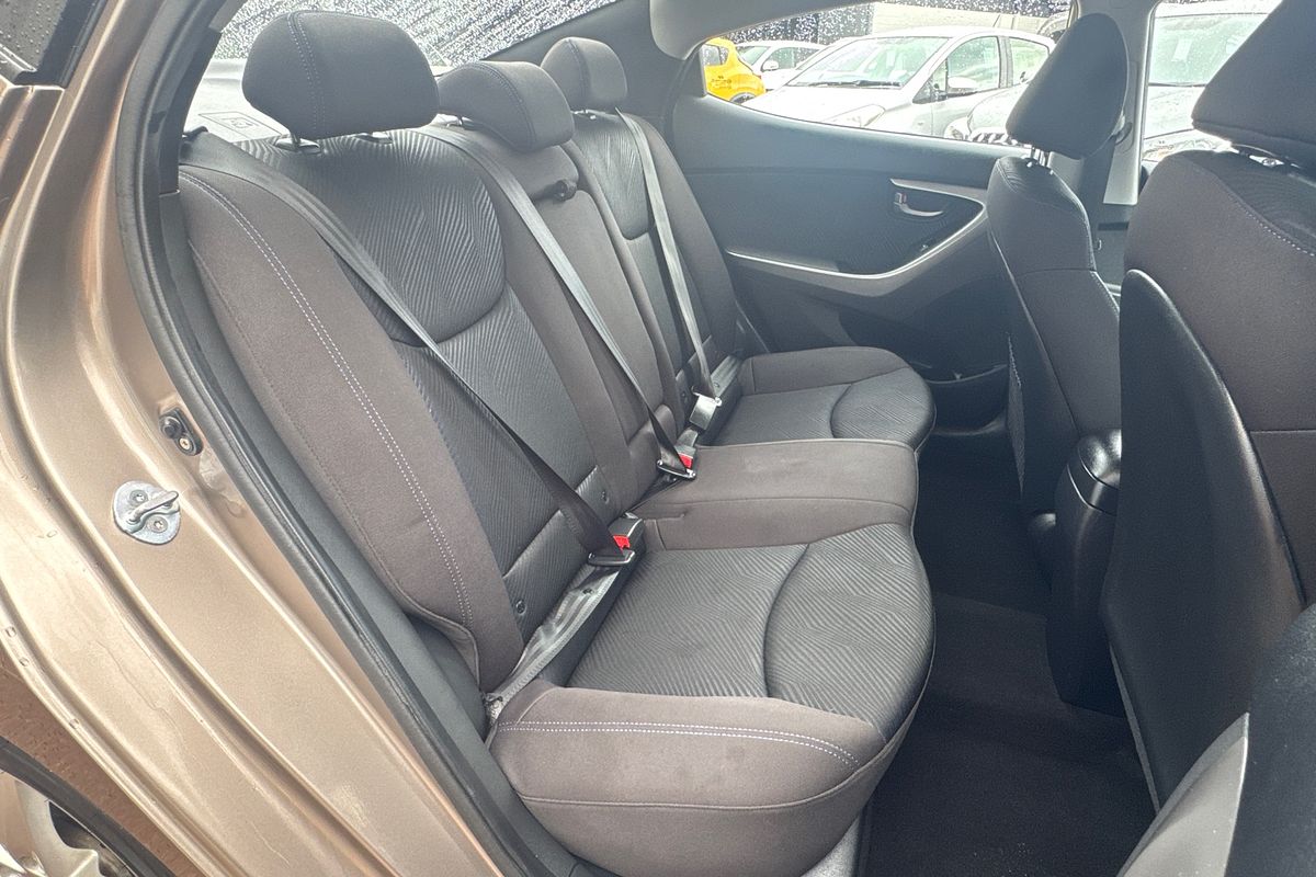 2011 Hyundai Elantra Active MD