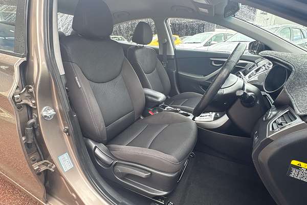 2011 Hyundai Elantra Active MD