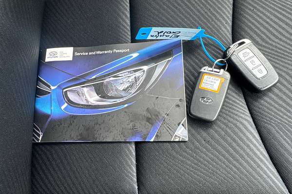 2011 Hyundai Elantra Active MD