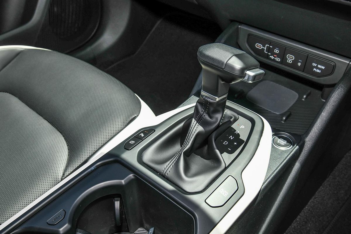 2025 Kia K4 GT-Line CL4m