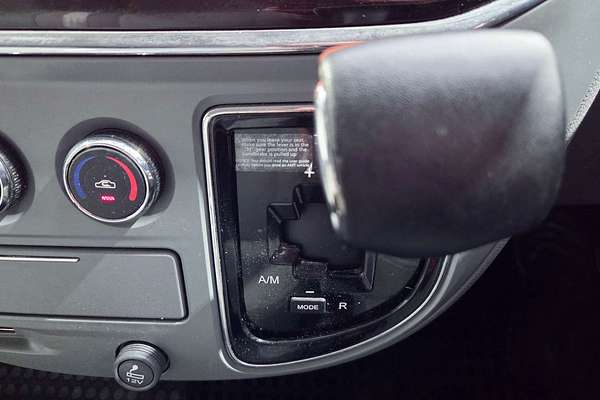 2022 LDV V80 SWB Low Roof