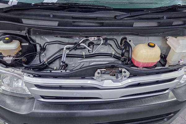 2013 Toyota Hiace Commuter TRH223R ELWB High Roof