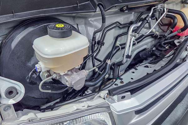 2013 Toyota Hiace Commuter TRH223R ELWB High Roof