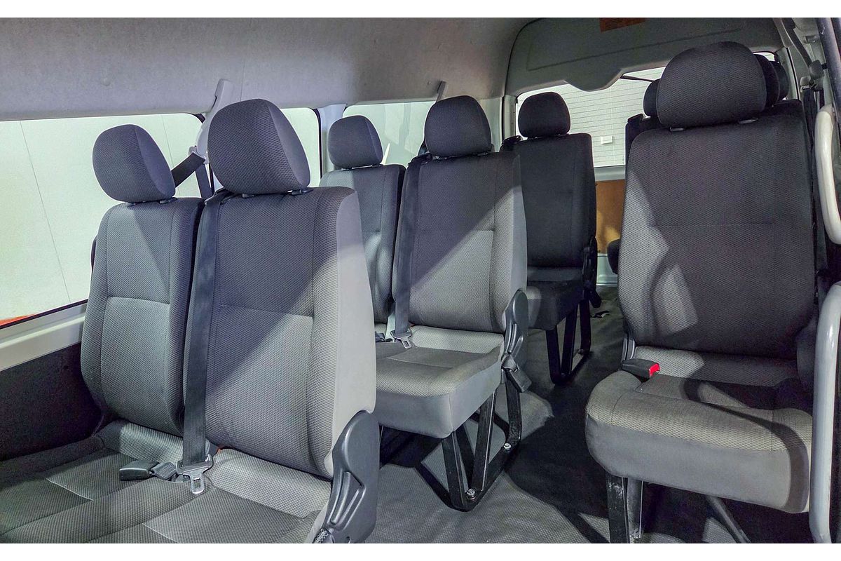 2013 Toyota Hiace Commuter TRH223R ELWB High Roof