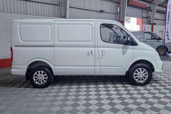 2022 LDV V80 SWB Low Roof