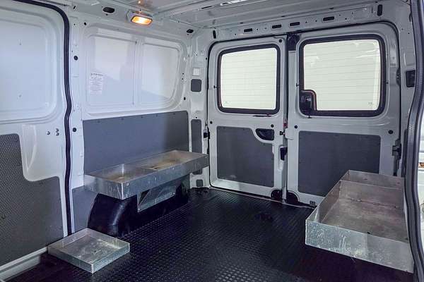 2022 LDV V80 SWB Low Roof