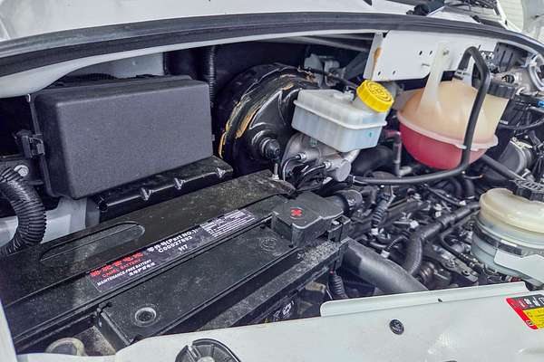 2022 LDV V80 SWB Low Roof