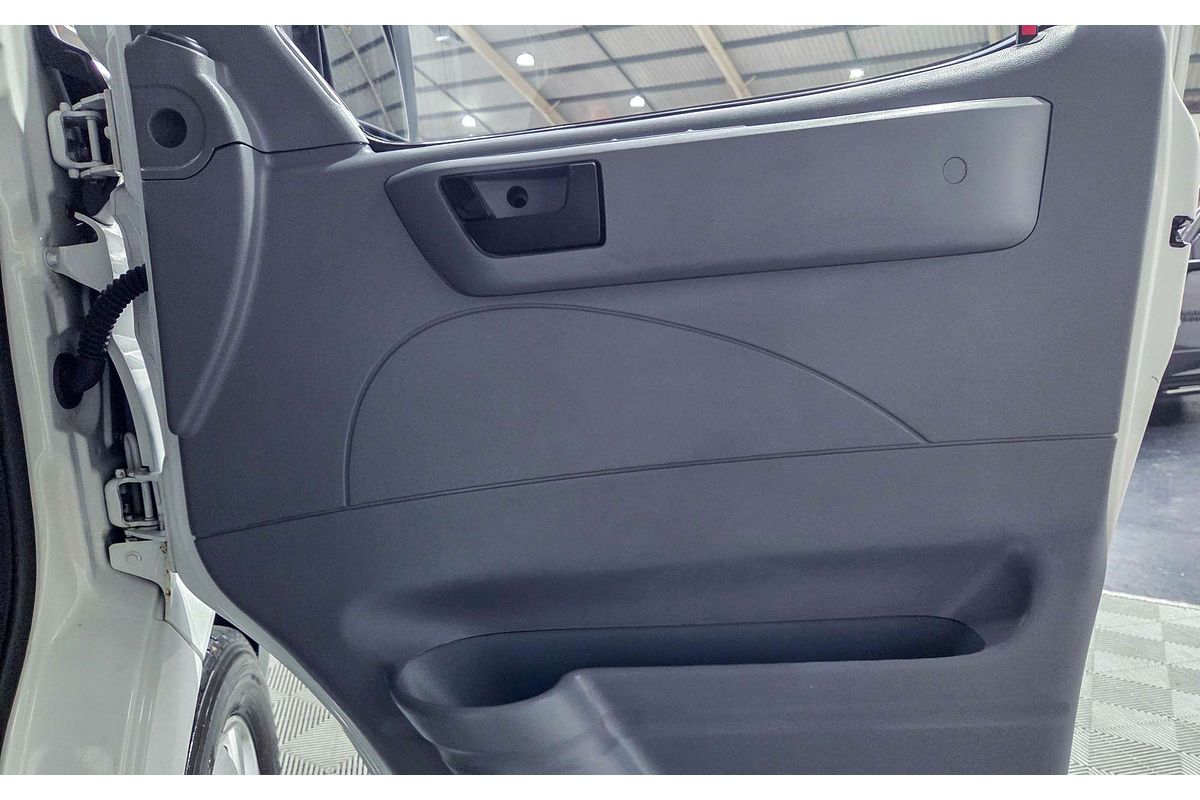 2022 LDV V80 SWB Low Roof