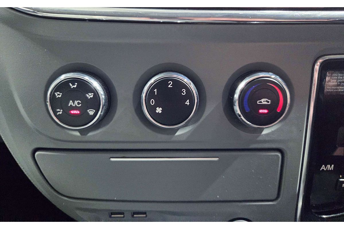 2022 LDV V80 SWB Low Roof