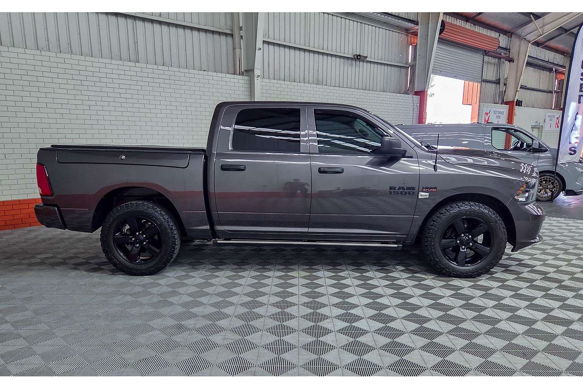 2021 RAM 1500 Express RamBox DS 4X4 SWB