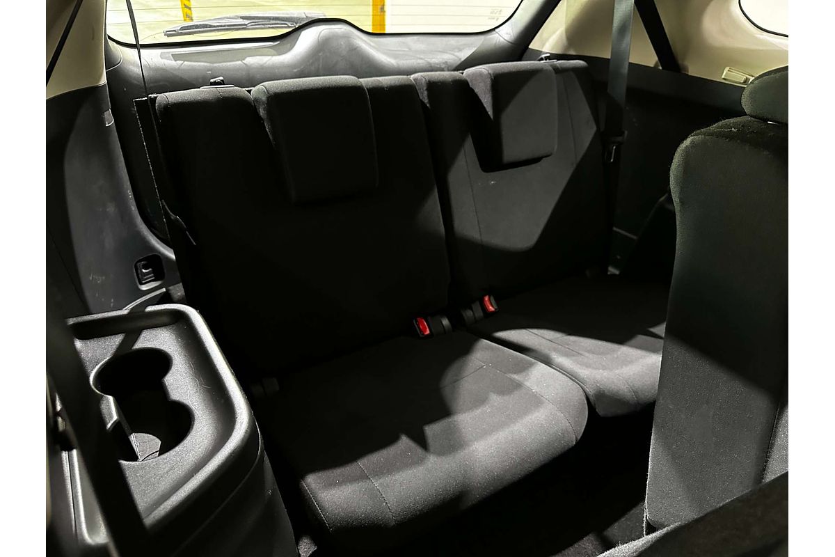 2020 Mitsubishi Outlander ES ZL