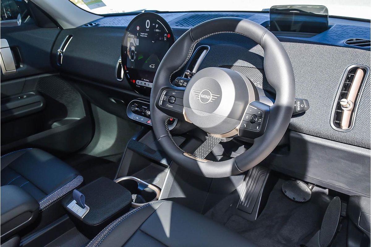 2025 MINI Countryman S Classic U25