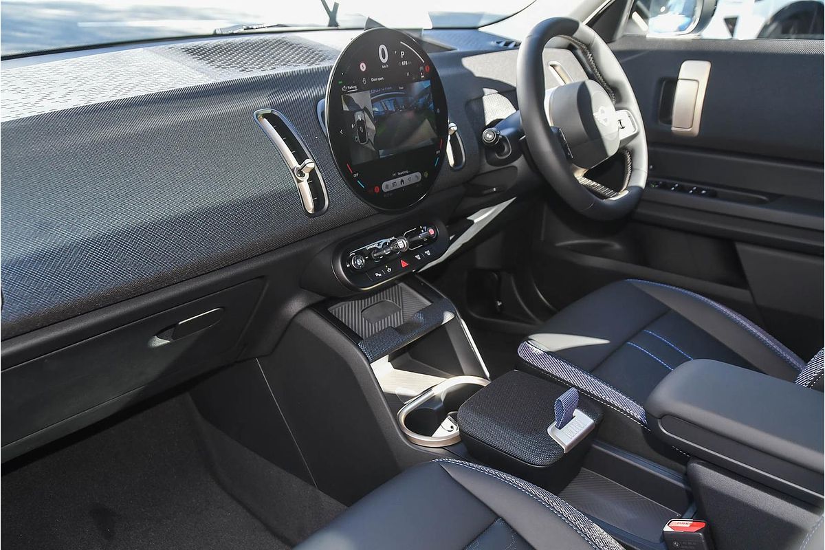 2025 MINI Countryman S Classic U25