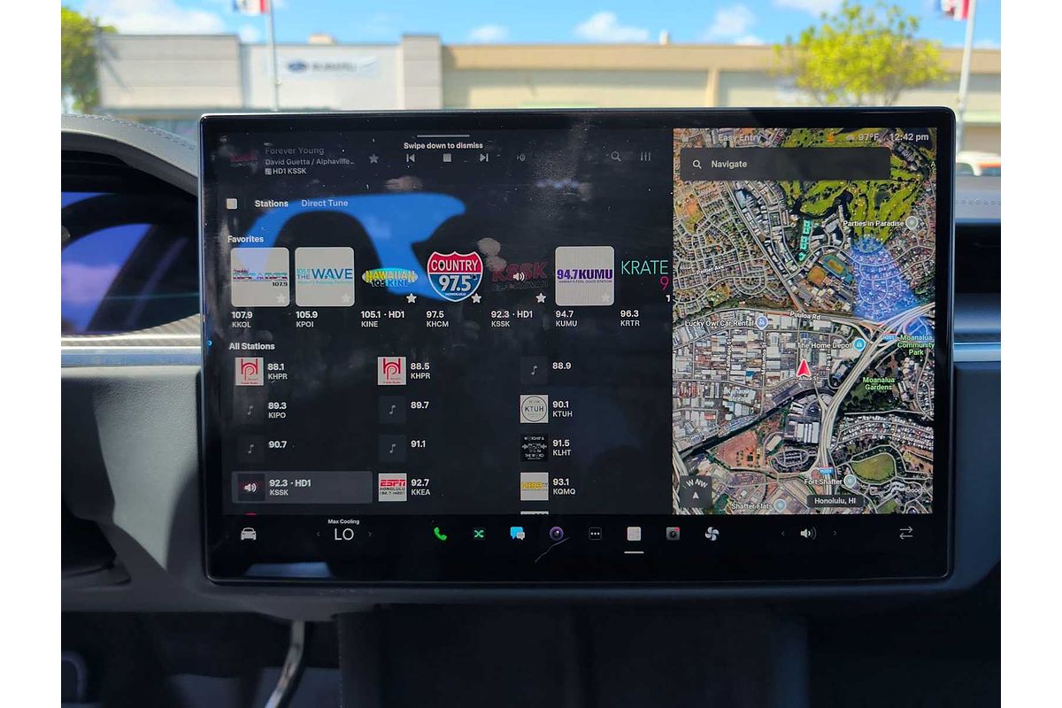 2023 Tesla Model X Plaid