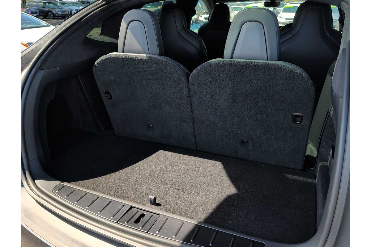 2023 Tesla Model X Plaid