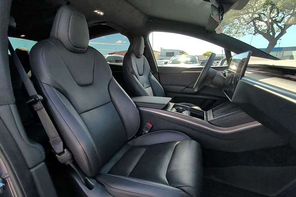 2023 Tesla Model X Plaid