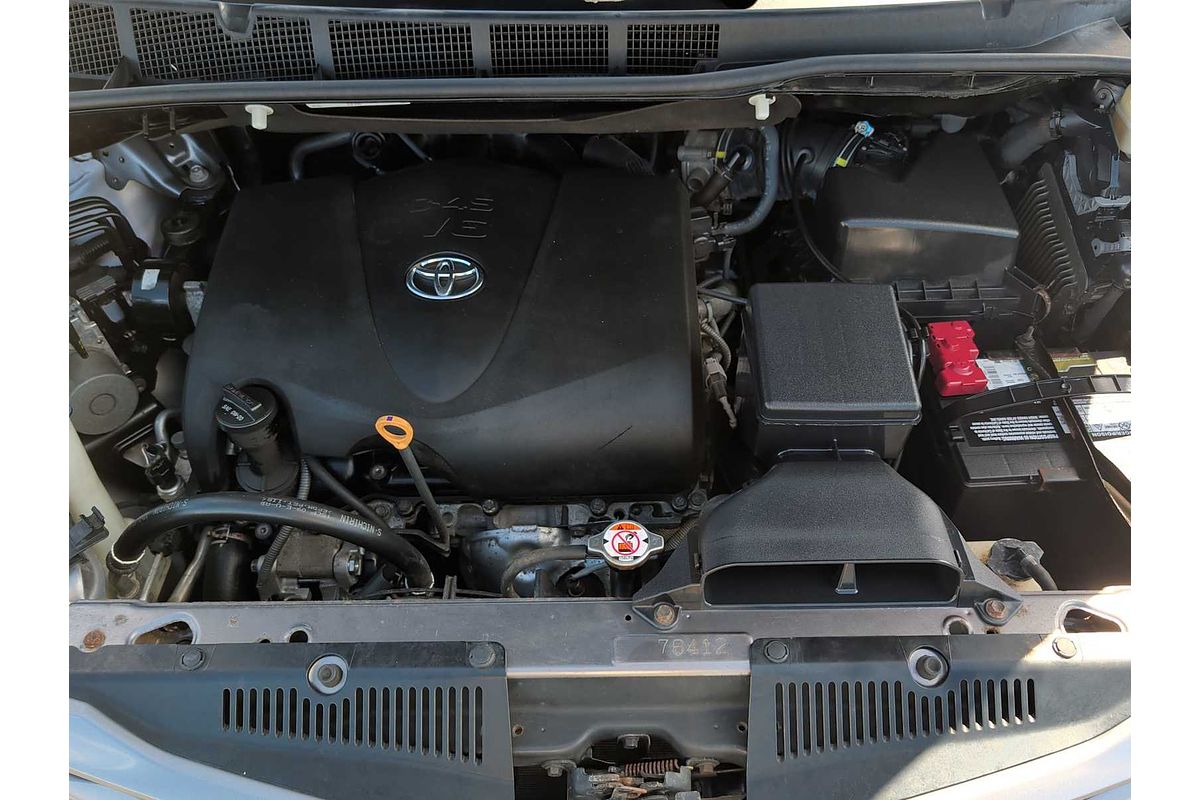 2017 Toyota SIENNA XLE