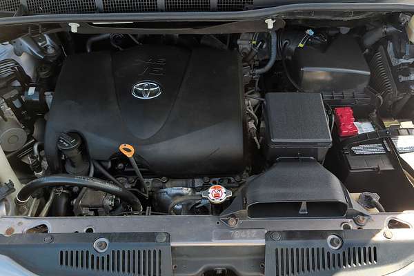 2017 Toyota SIENNA XLE