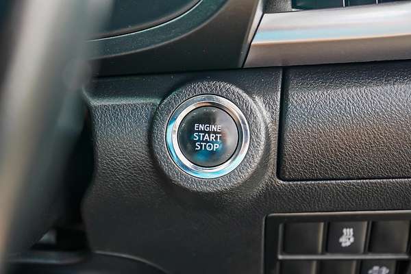 2018 Toyota Hilux SR5 GUN126R 4X4