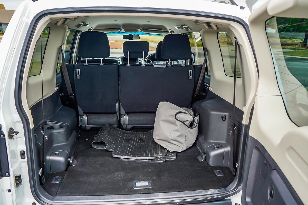 2017 Mitsubishi Pajero GLX NX