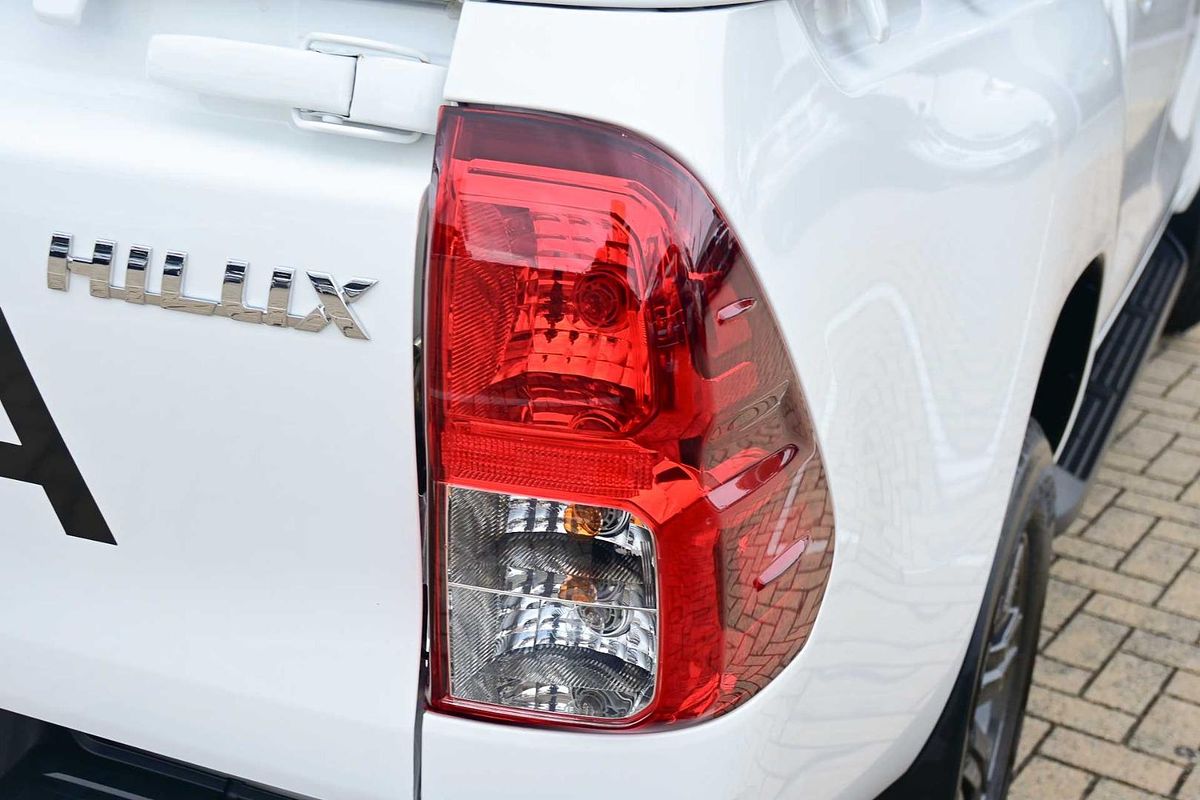 2024 Toyota Hilux SR GUN126R 4X4