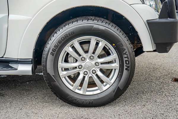 2017 Mitsubishi Pajero GLX NX