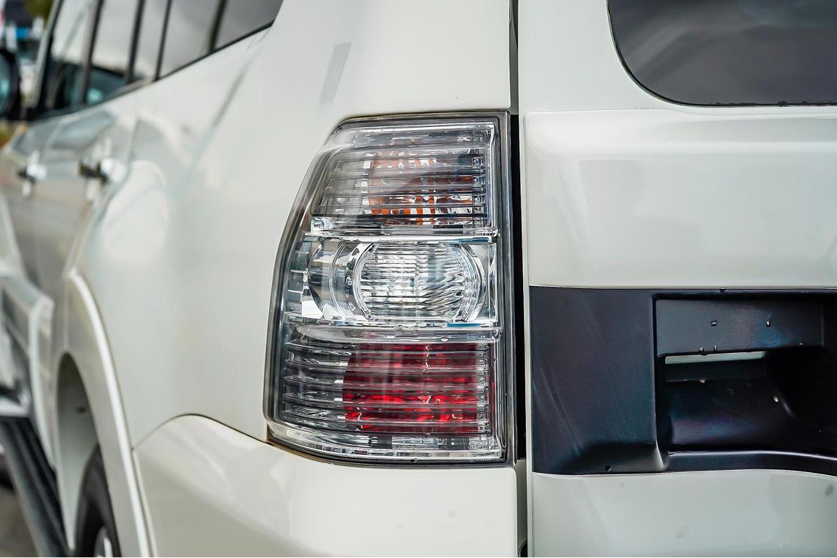 2017 Mitsubishi Pajero GLX NX