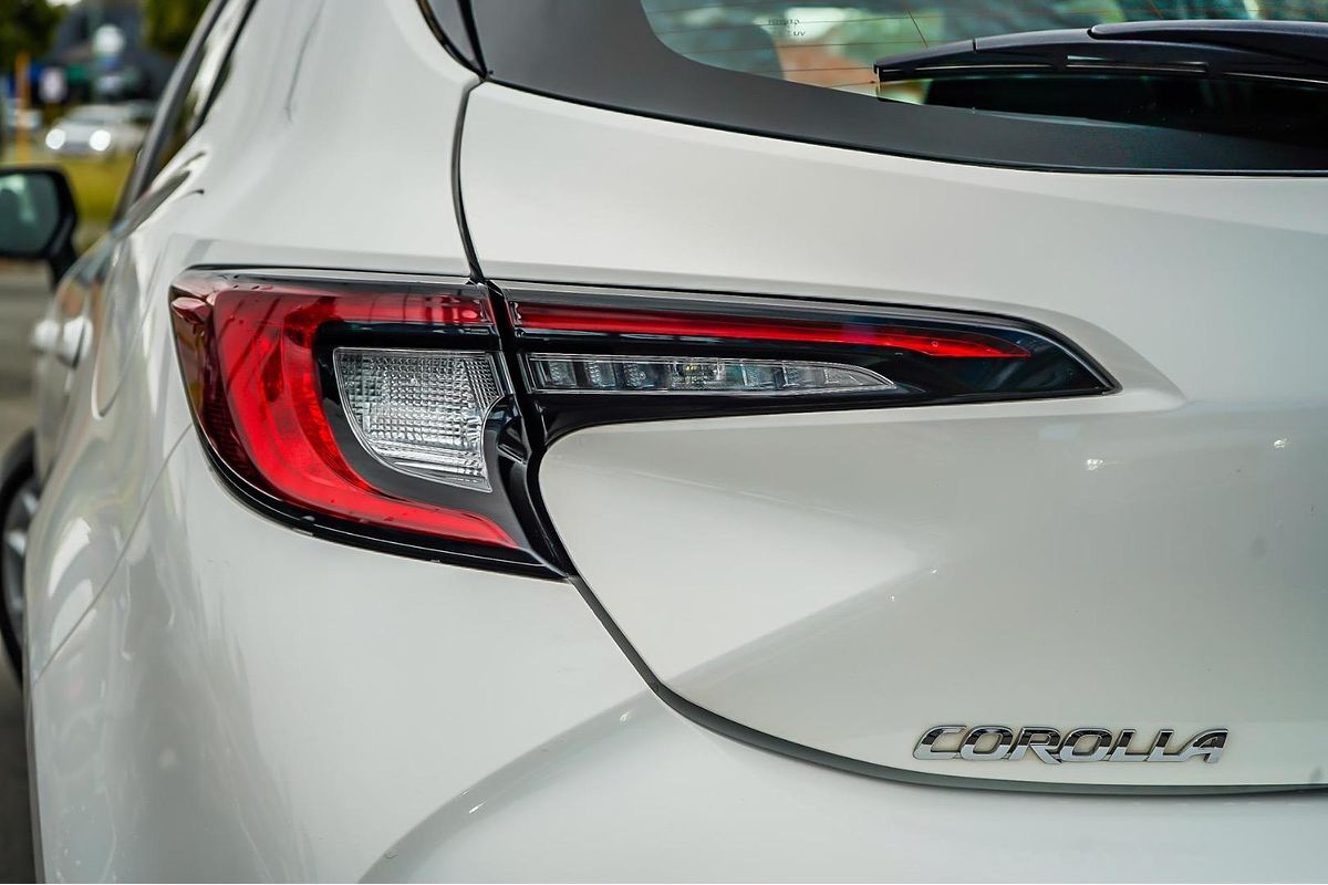 2024 Toyota Corolla Ascent Sport Hybrid ZWE219R