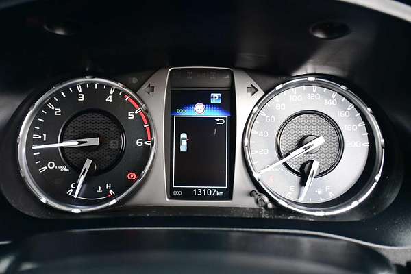 2024 Toyota Hilux SR GUN126R 4X4