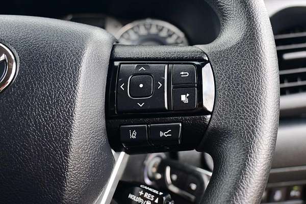 2024 Toyota Hilux SR GUN126R 4X4