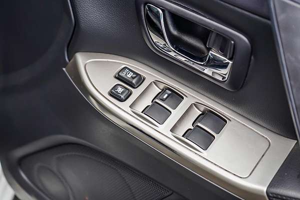 2017 Mitsubishi Pajero GLX NX